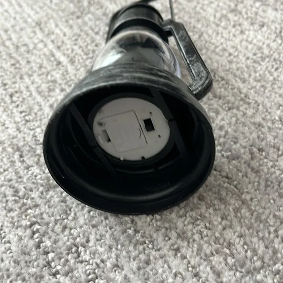 Mini Plastic Lantern Battery Operated - Picture 3 of 9
